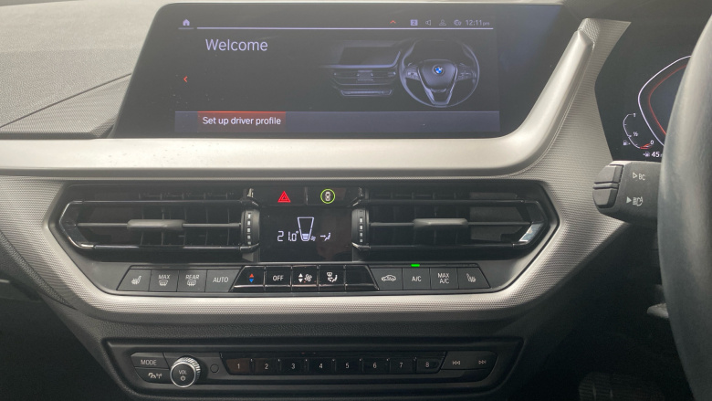 BMW 1 Series 118i SE 5dr Petrol Hatchback